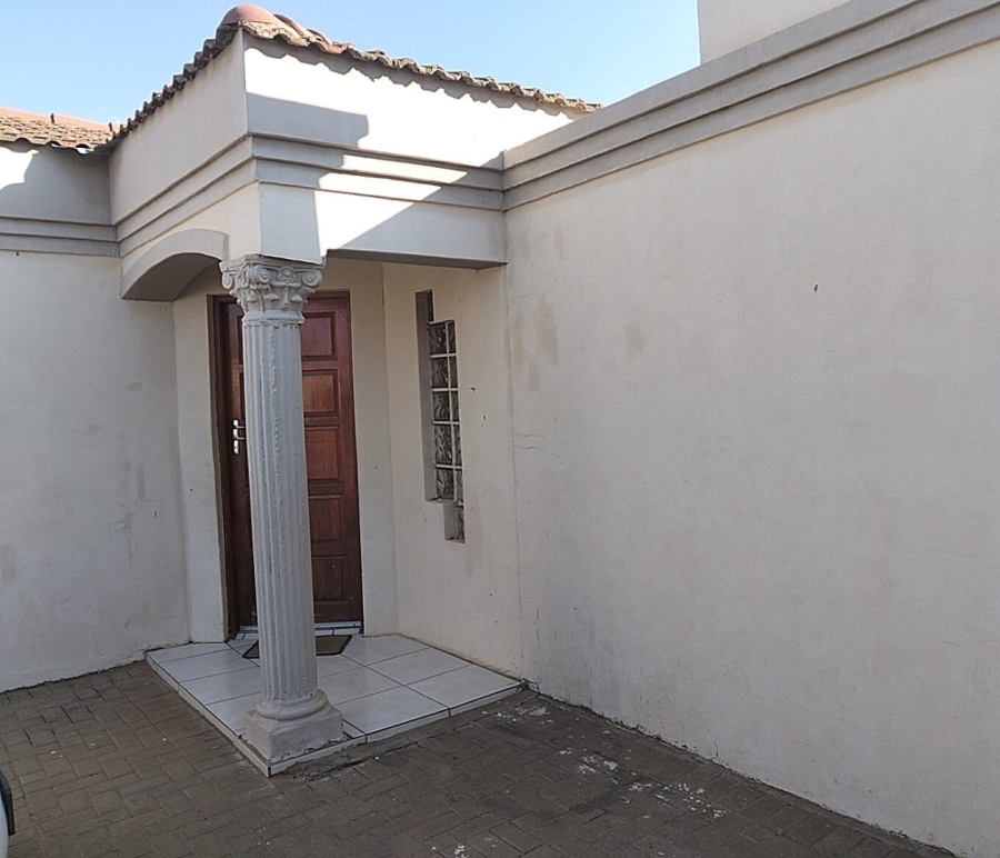 3 Bedroom Property for Sale in Mandela View Free State